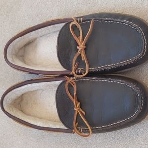 LL Bean Men's Leather Double-Sole Slippers, Shearling-Lined size 11 medium